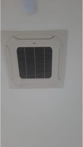 Cassete em forro de gesso